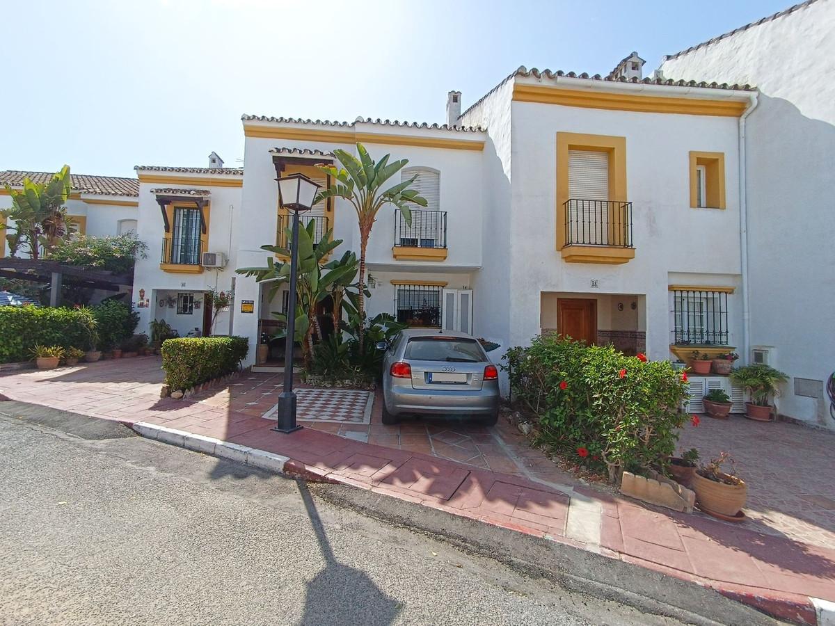 Townhouse Terraced in Diana Park