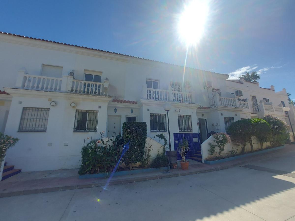 Townhouse Terraced in La Duquesa