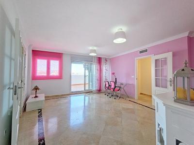 R4850434, Apartment Penthouse in Manilva