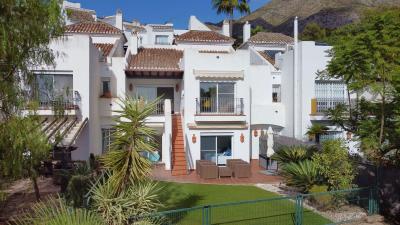 R4856164, Townhouse Terraced in Marbella