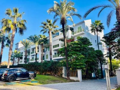 R4943920, Apartment Middle Floor in Sotogrande Puerto