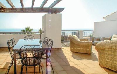 R4614994, Apartment Penthouse in San Roque